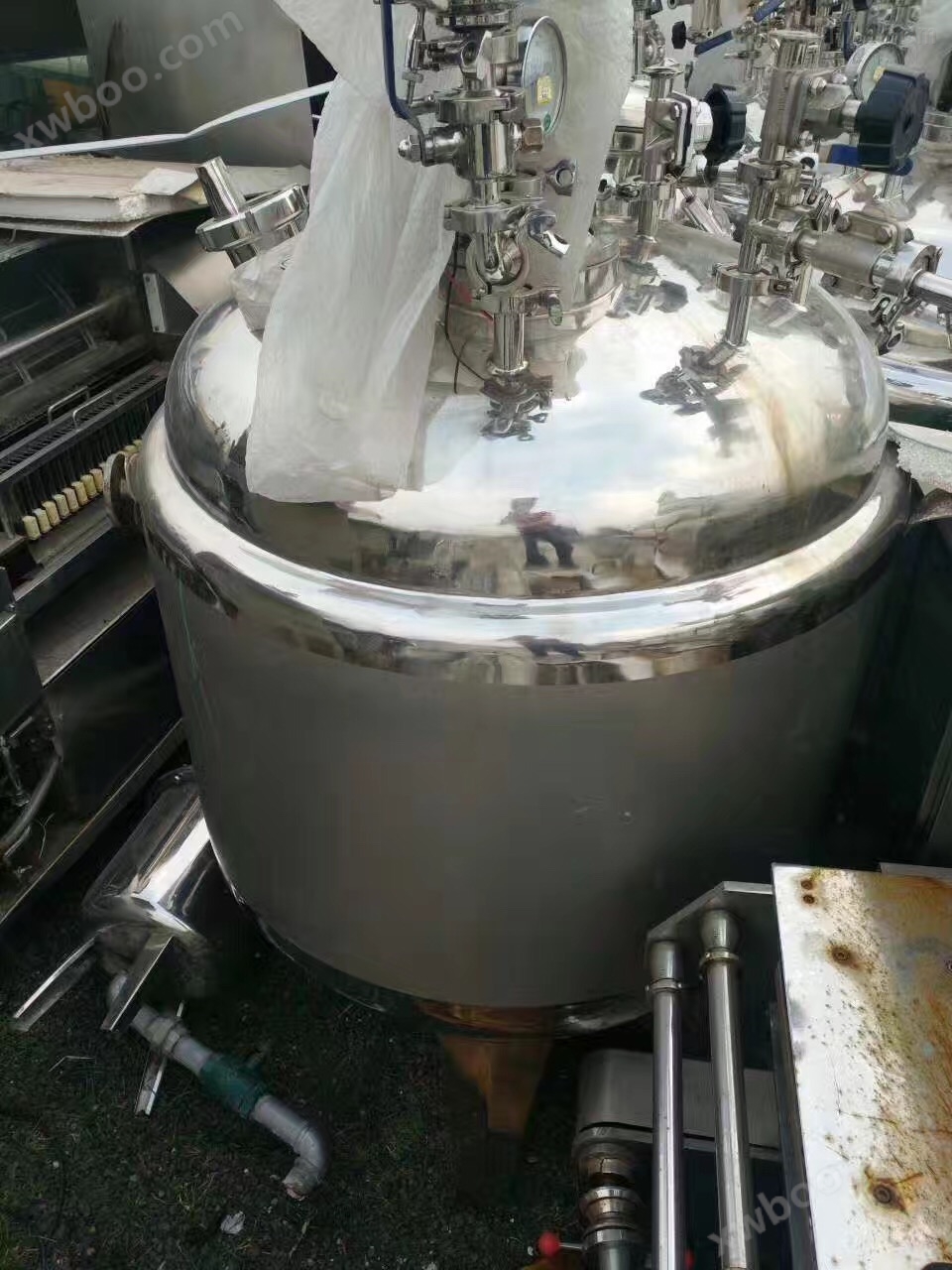 二手化工加热搅拌罐回收