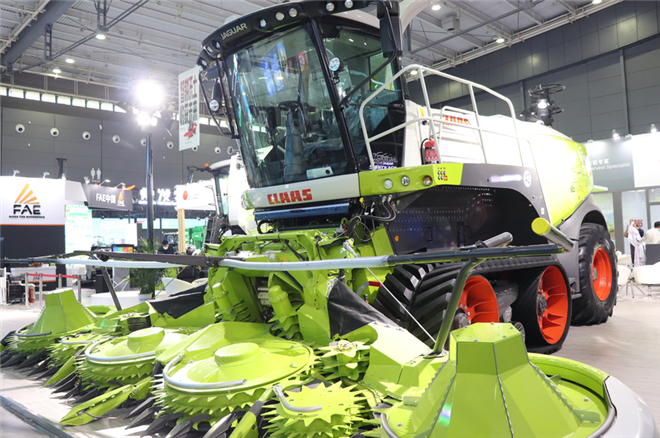 2025全国饲草料生产劳动和技能竞赛在郑州举办